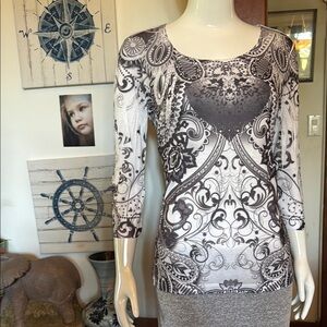 NWT Style&Co size small Black and White Patterned Long Sleeve Top
